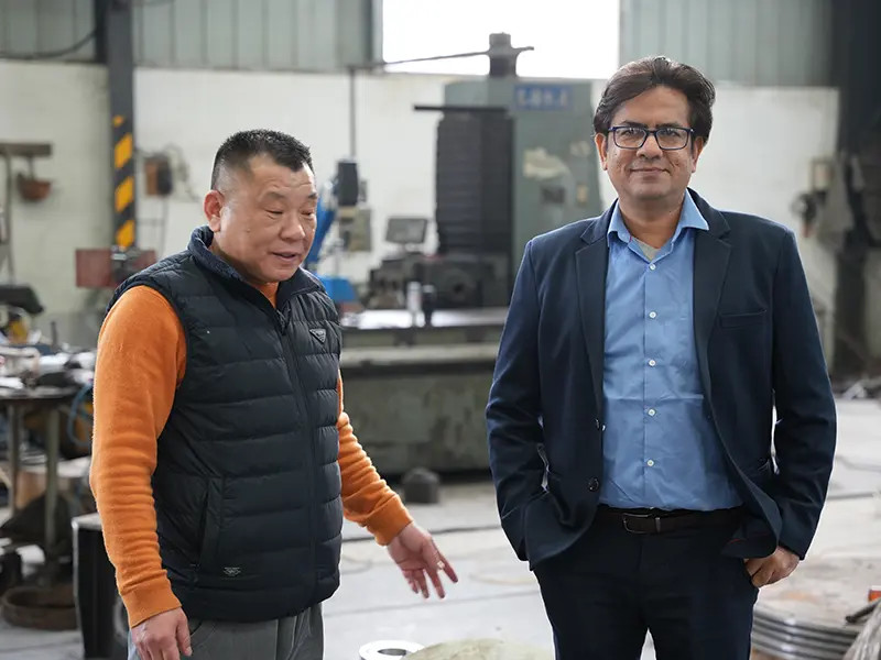 Customer visit at Glory Rail production site